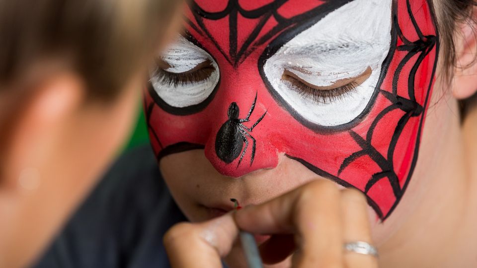 Free-Halloween-Face Painting-Southport-Park-Shopping-Centre